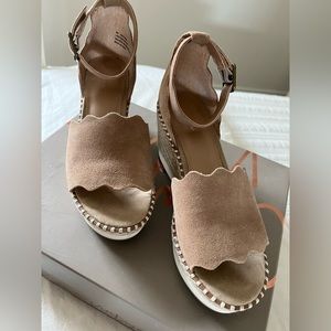 It’s Toe Time! Beautiful mushroom color, espadrille wedges